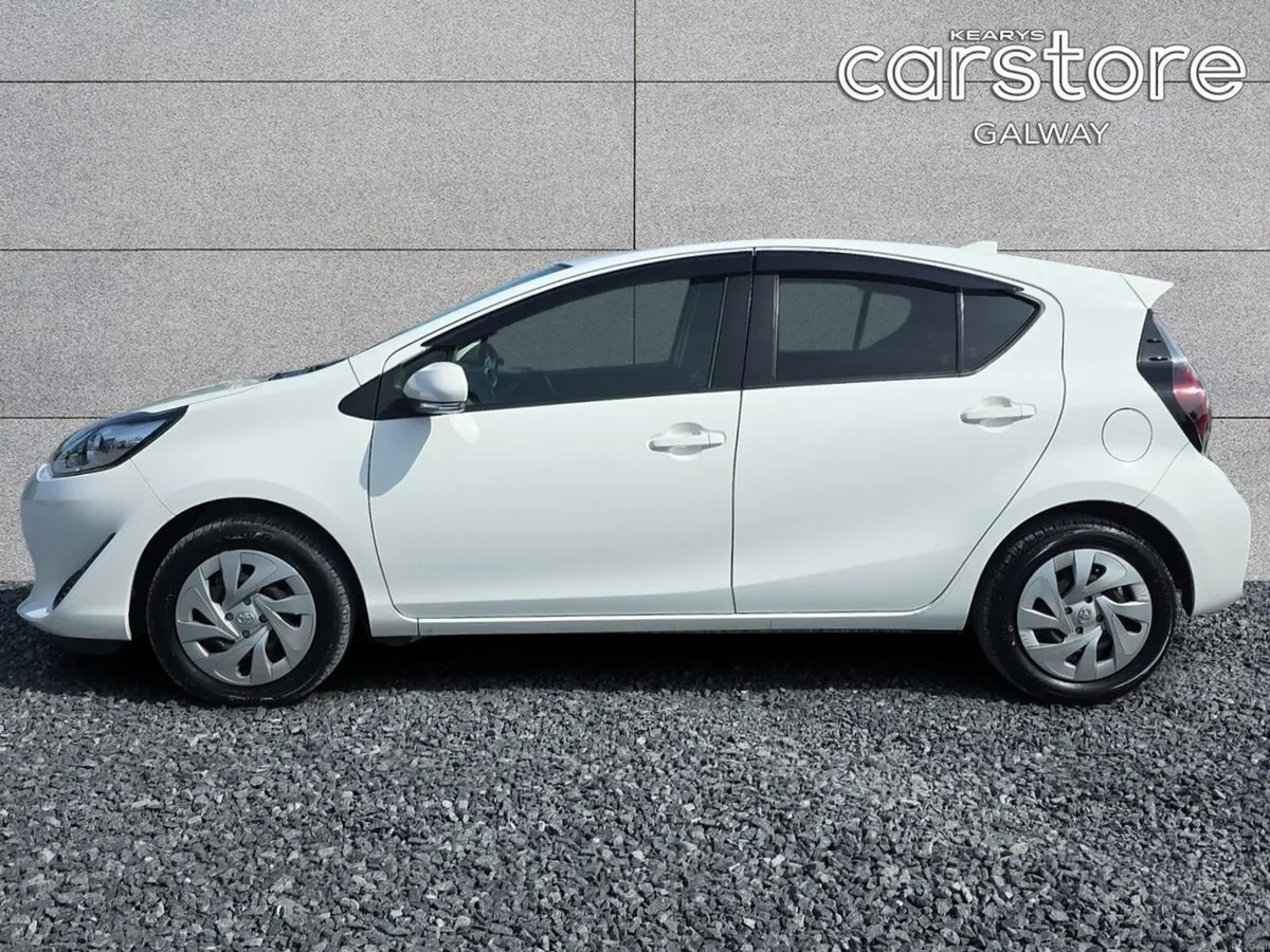 Toyota Aqua S - Image 6
