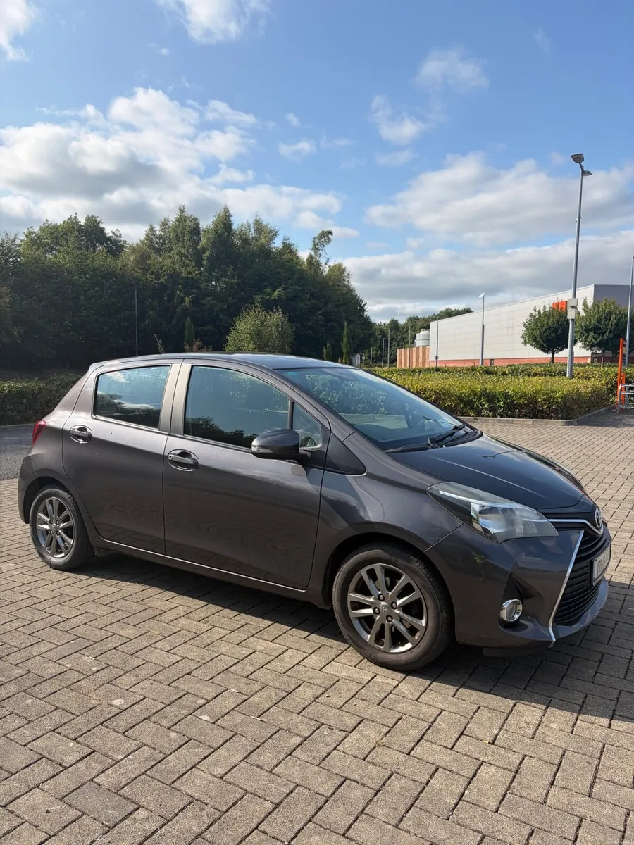 Toyota Yaris 2017 - Image 6
