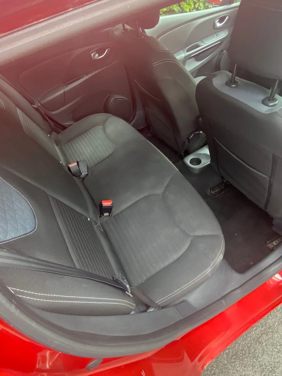 Renault Clio 2015 - Image 4