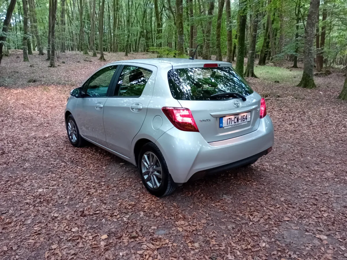 171 TOYOTA YARIS  1.0 VVTi  LUNA  .ONE OWNER - Image 6