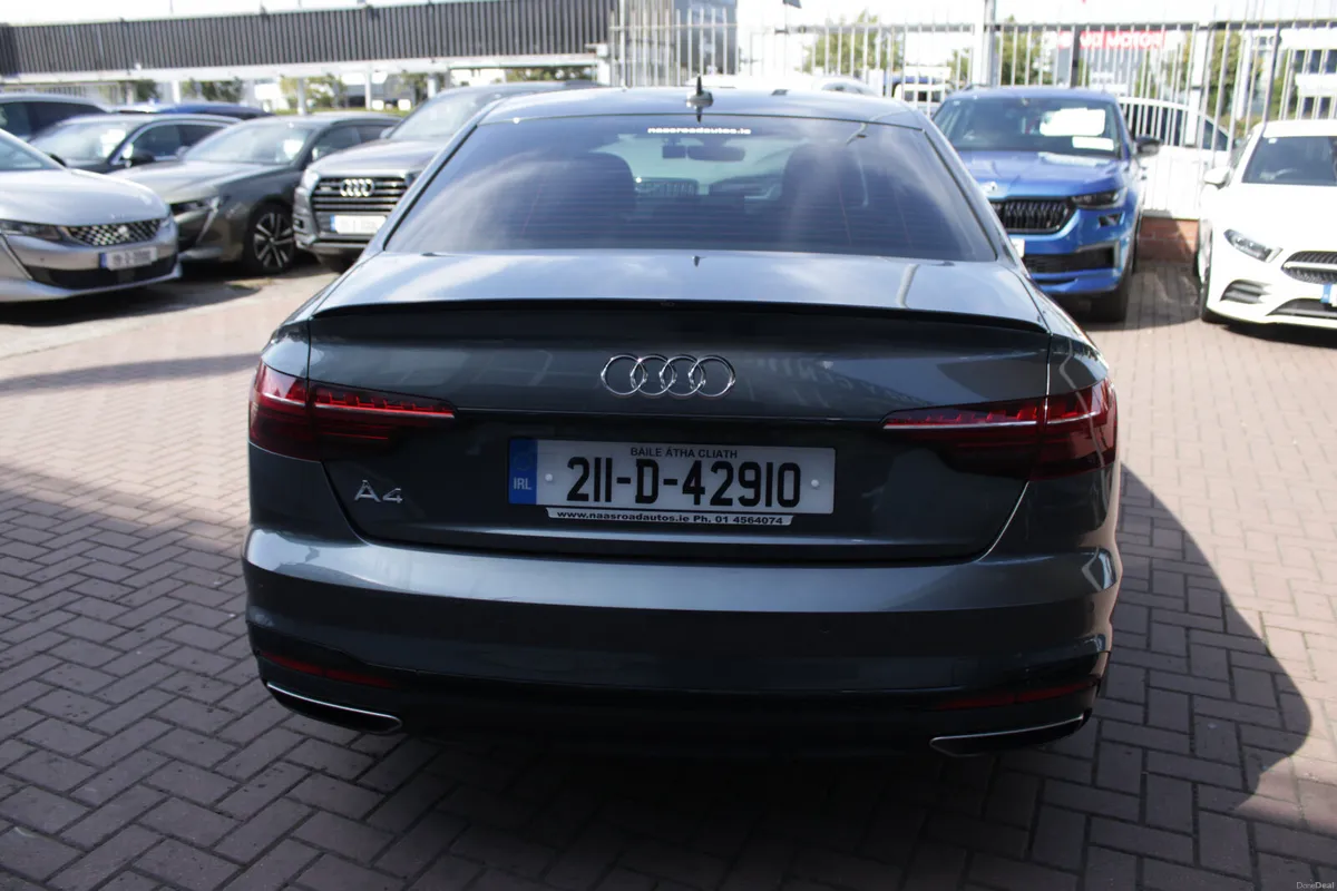 Audi A4 2021 - Image 5