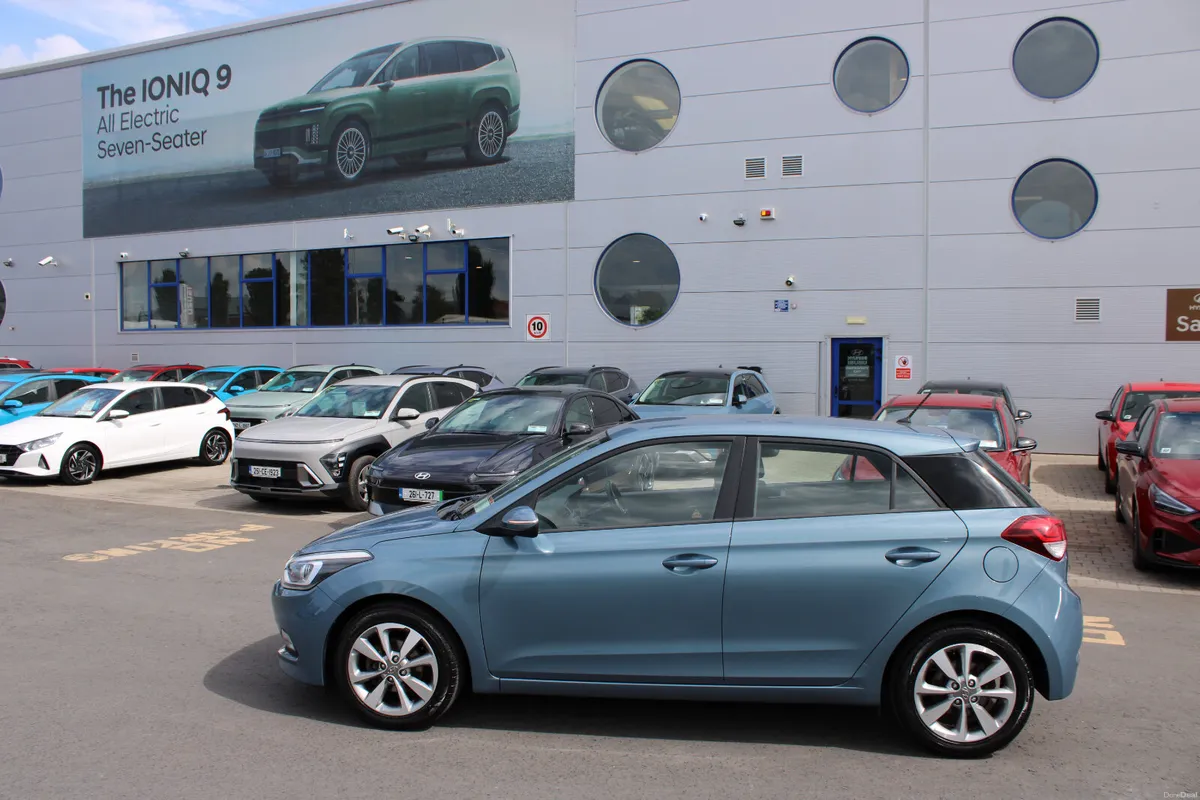 Hyundai i20 2016 - Image 2
