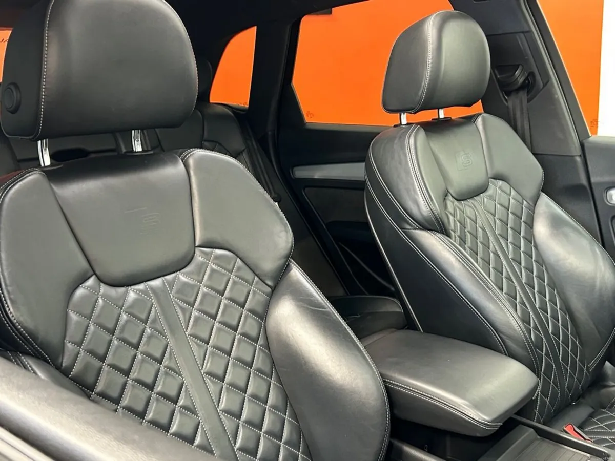 Audi Q5 2.0tfsie S Line 50 QT 5DR A - Image 4