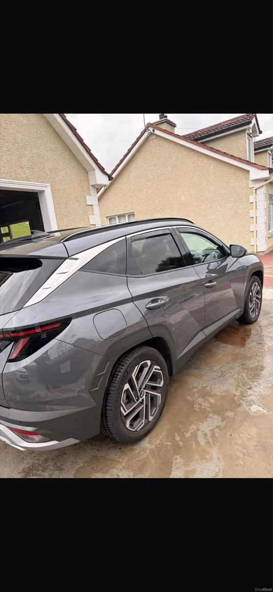 Hyundai Tucson Platinum Edition - Image 3