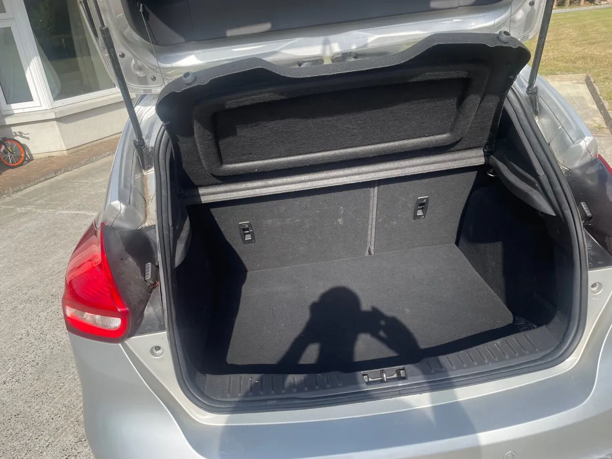 Ford Focus 2018 ST Line 1.5L  Low km’s - Image 5