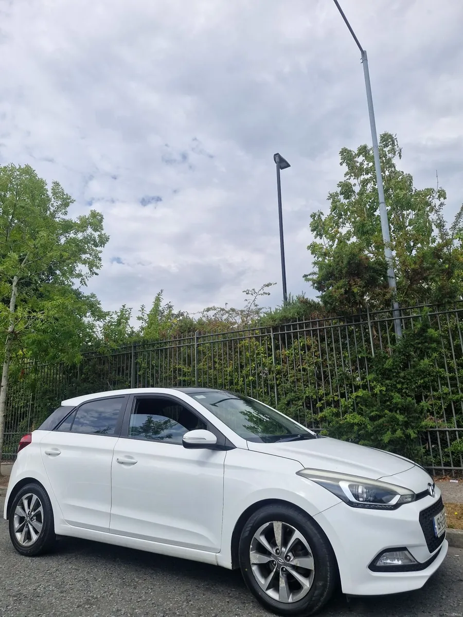 Hyundai i20 2015 1.2 Petrol, New Nct 8/27 - Image 3