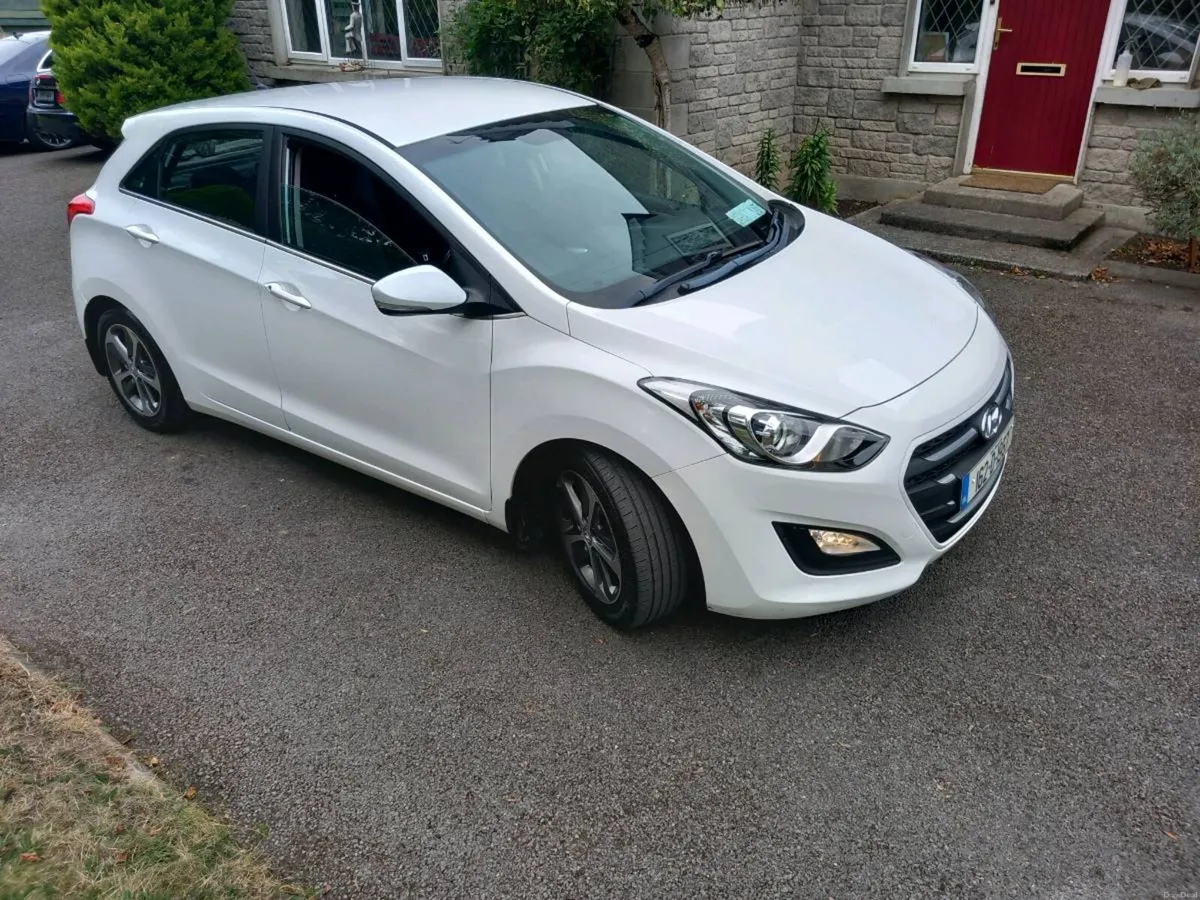 hyundai i30 fsh.162 nct/taxed as new cond - Image 1