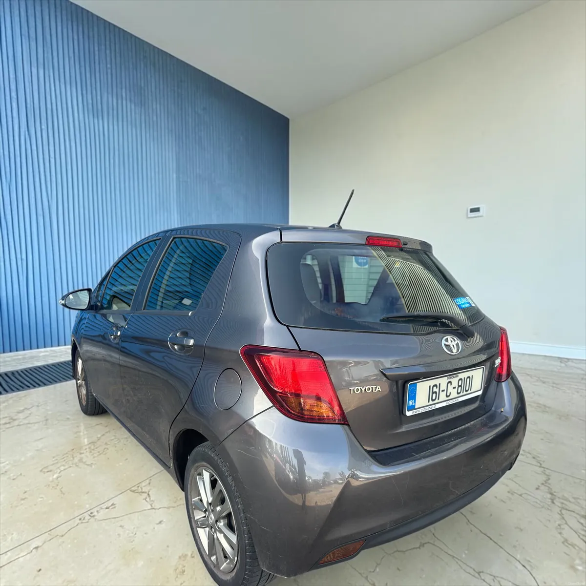 2016 Toyota Yaris 1.0 VVT-i 5Dr Luna - Image 2