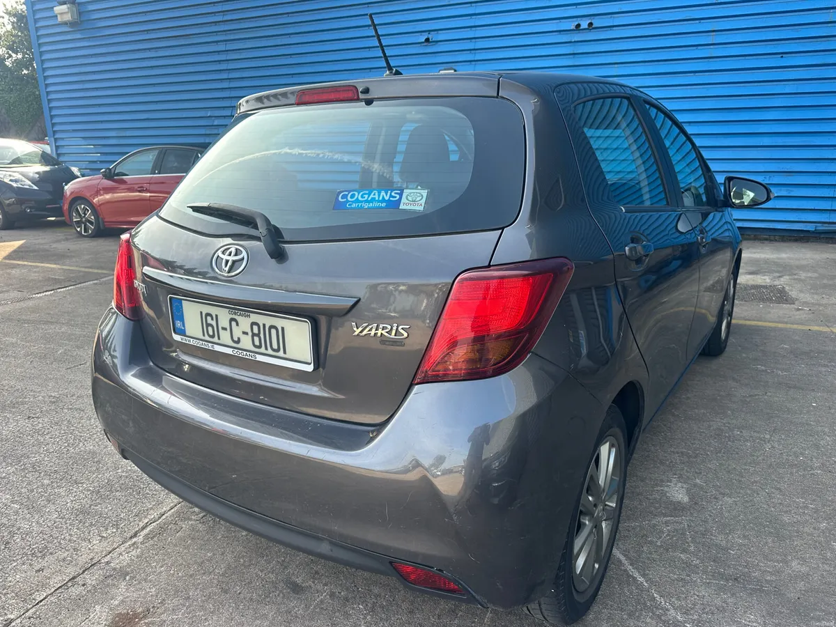 2016 Toyota Yaris 1.0 VVT-i 5Dr Luna - Image 3