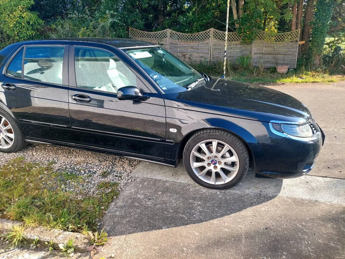 Car - Image 3