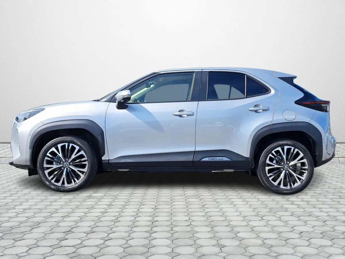Toyota Yaris Cross Z HYBRID AUTO - Image 5