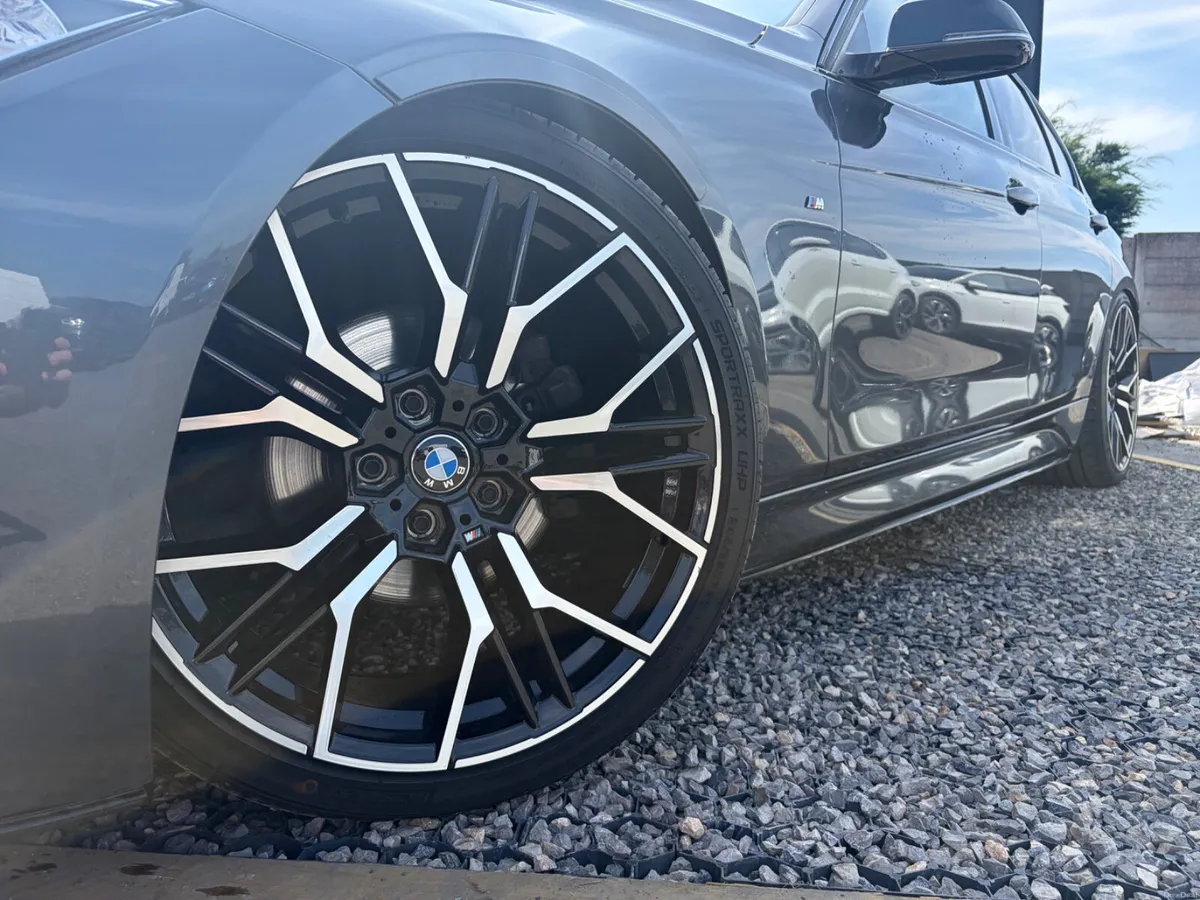 BMW 320D M Sport - Image 2