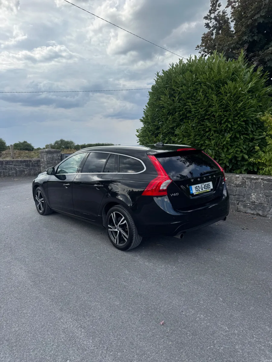 Volvo V60 2015 - Image 6