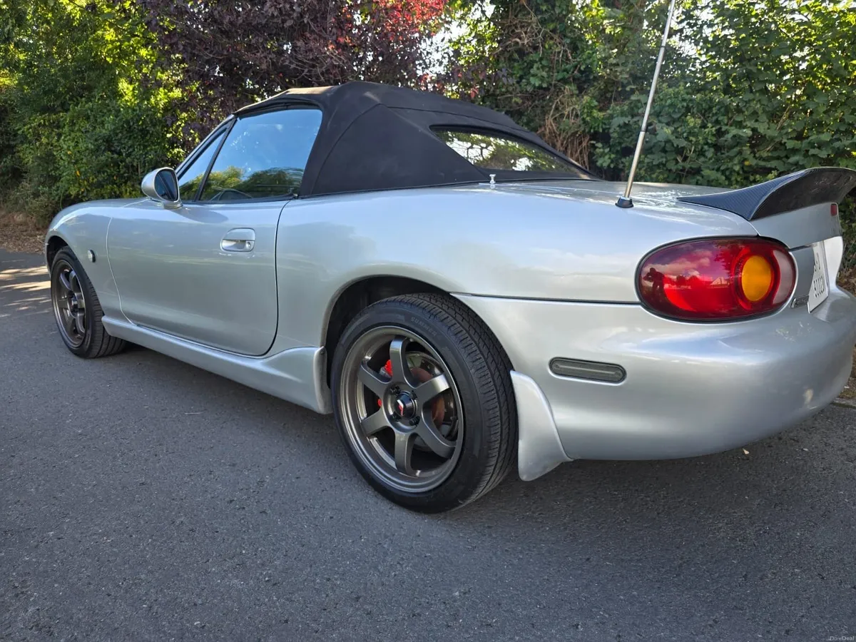 Mazda Mx-5 RS Model - Image 3