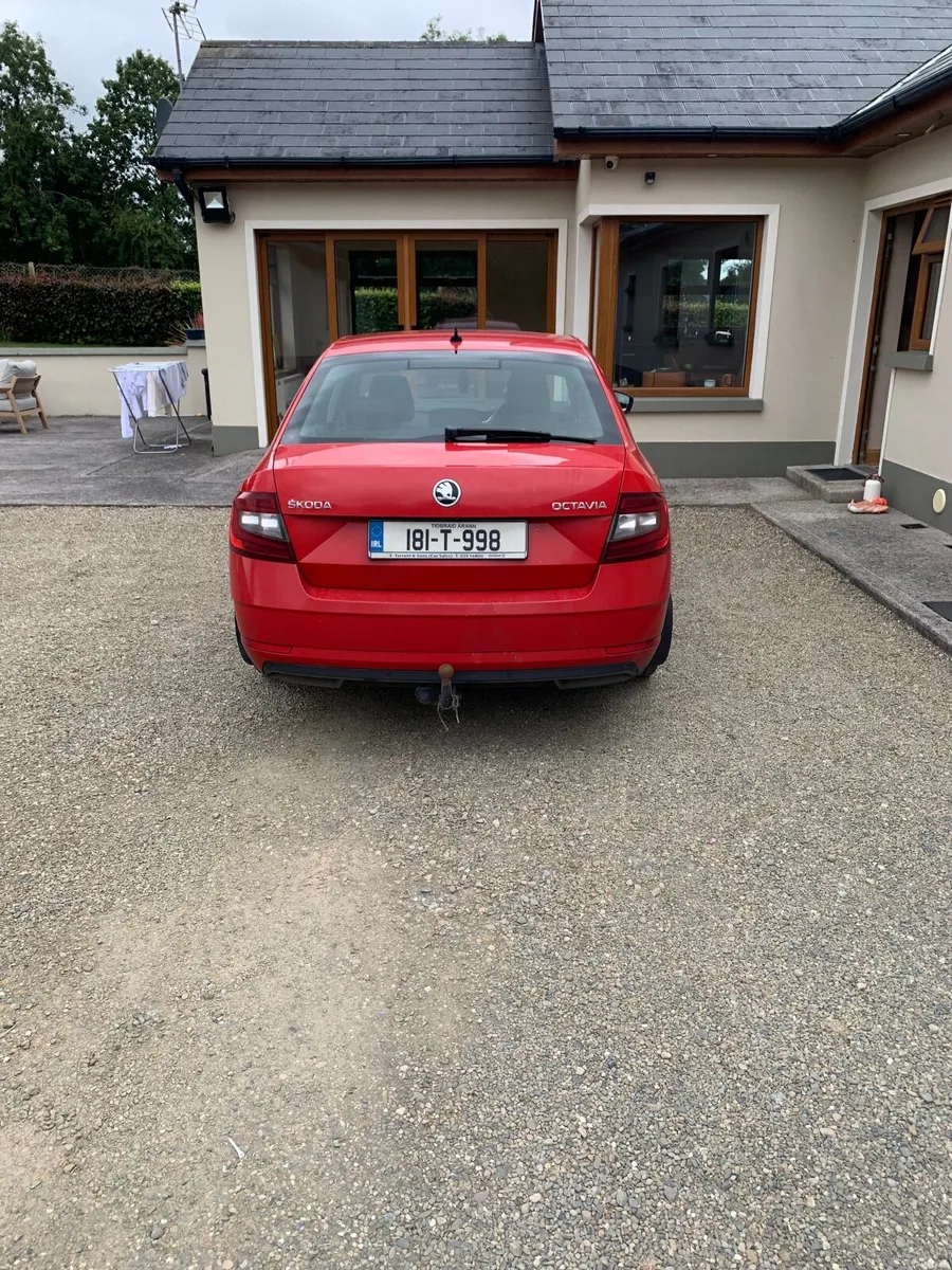 Skoda Octavia 2018 - Image 5