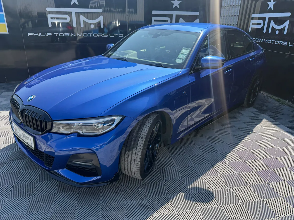BMW 3-Series 2021 - Image 5