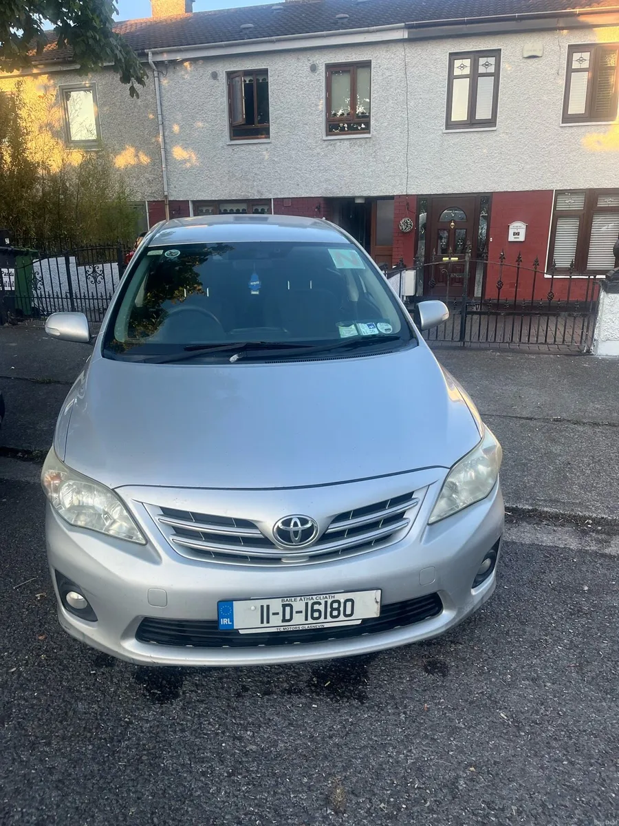 Toyota Corolla 2011 - Image 1