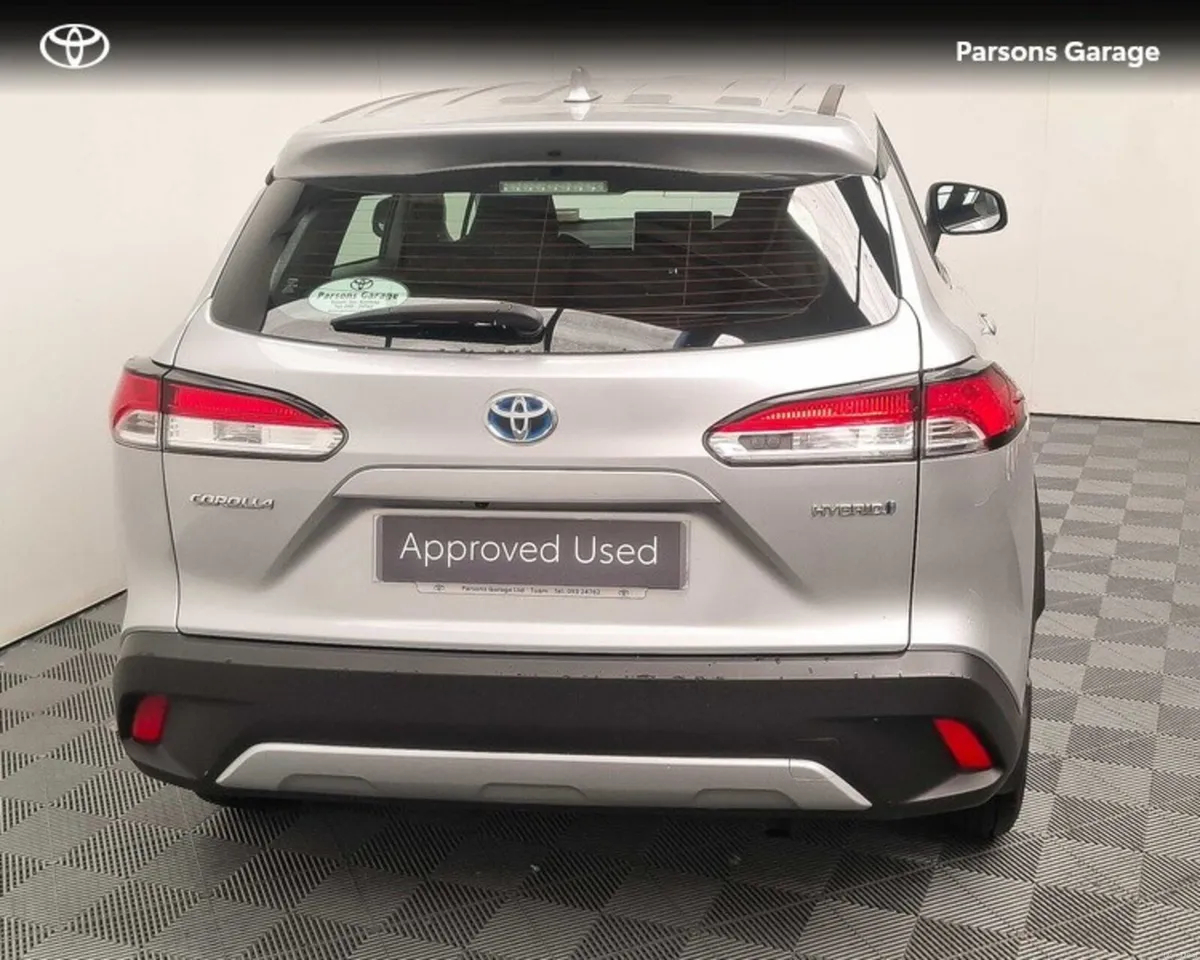 Toyota Corolla Cross LUNA 1.8 HYBRID - Image 3
