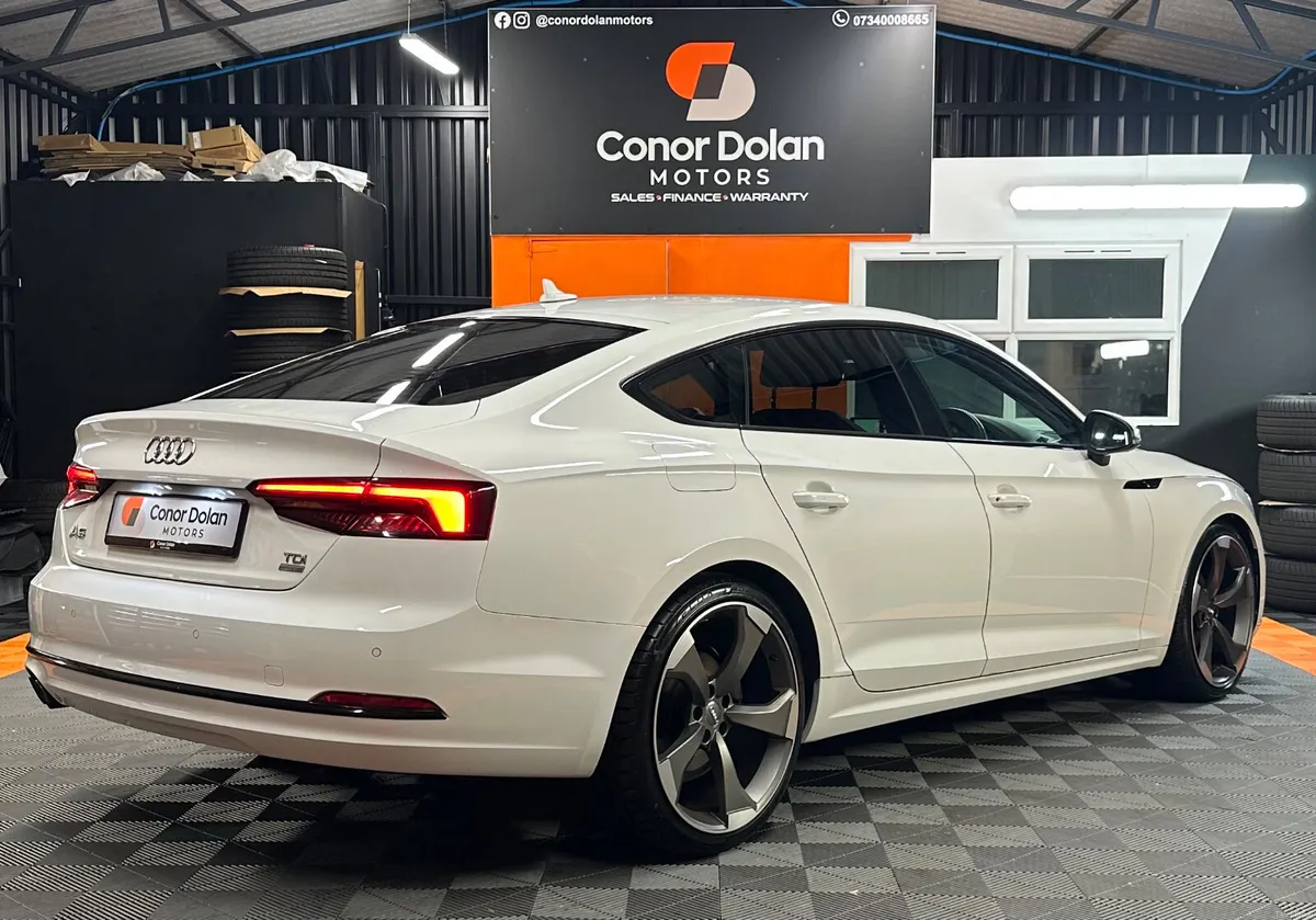 Audi A5 2.0Tdi Sport Ultra S Tronic - Image 6