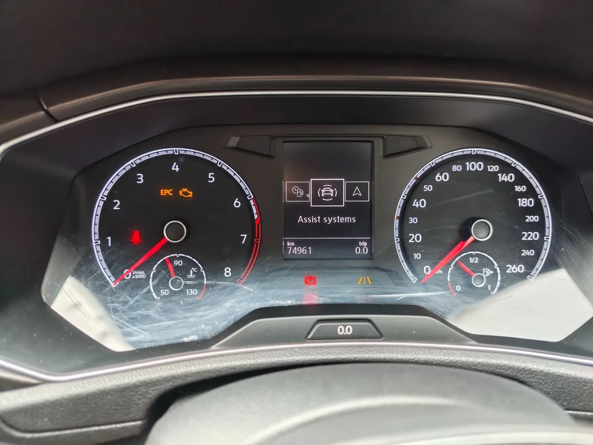 Volkswagen T-Roc 2018 1.0L TSI - Image 6