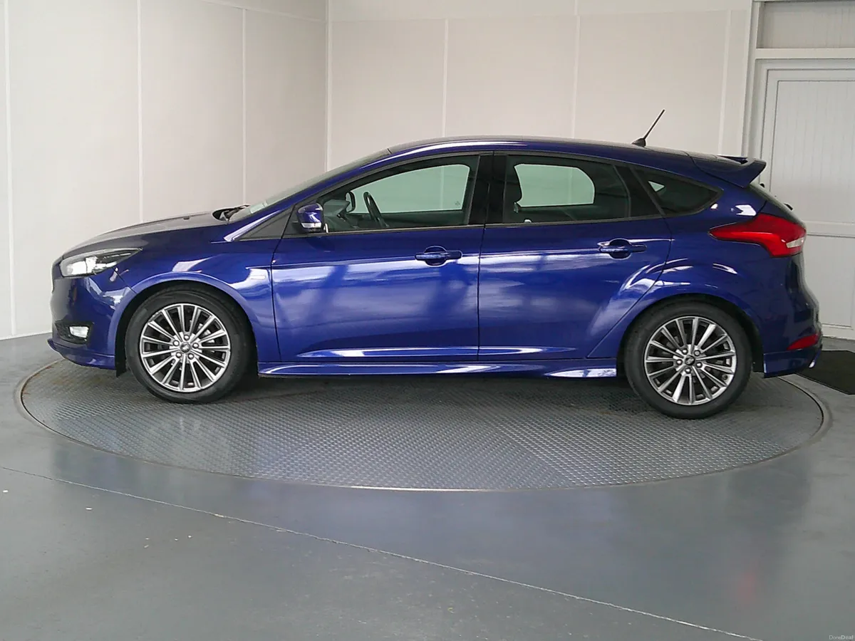 Ford Focus 2018 - Image 4
