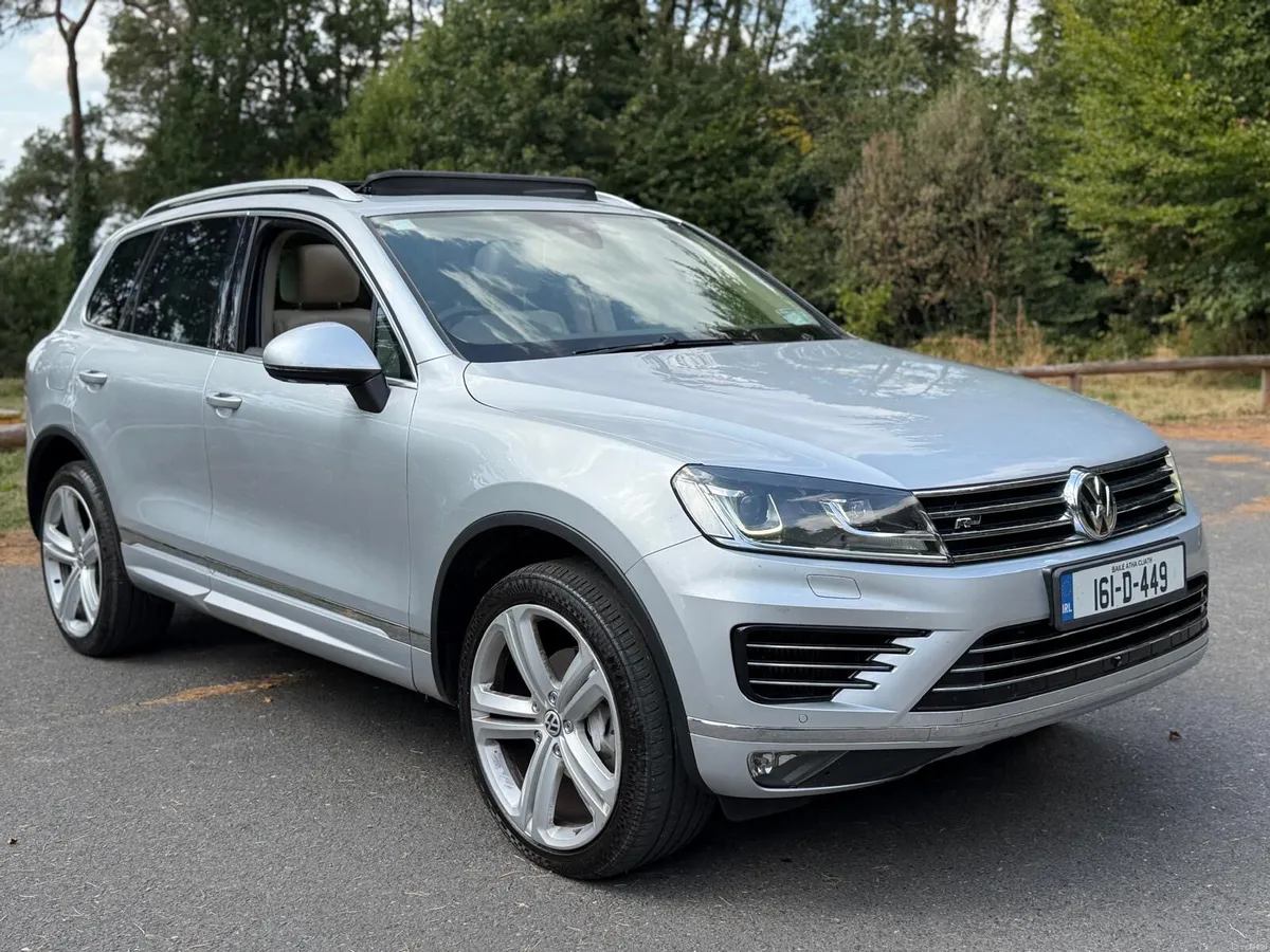 2016 Volkswagen Touareg R-Line Crew Cab - Image 1