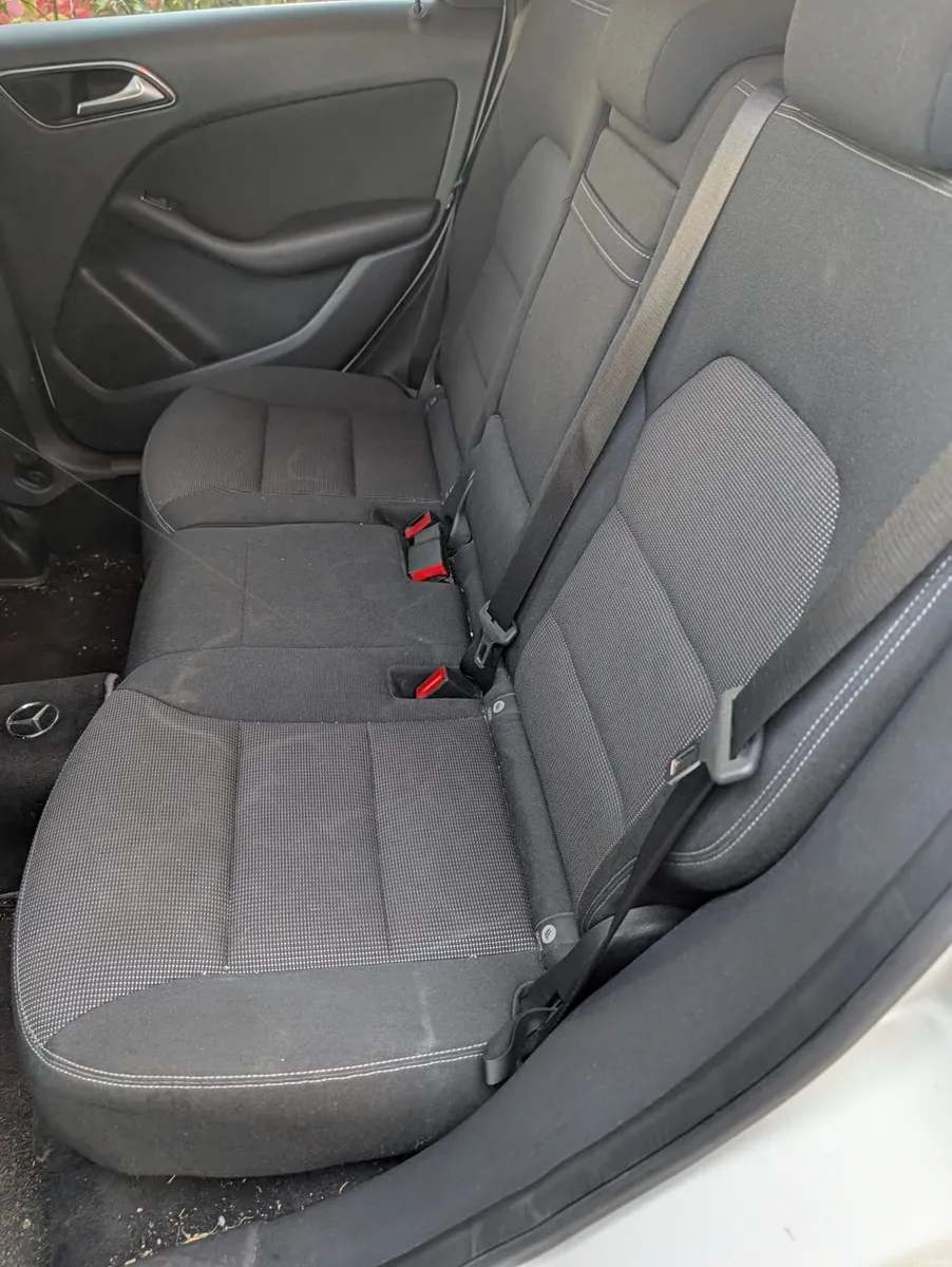 Mercedes-Benz B-Class 2012 - Image 5