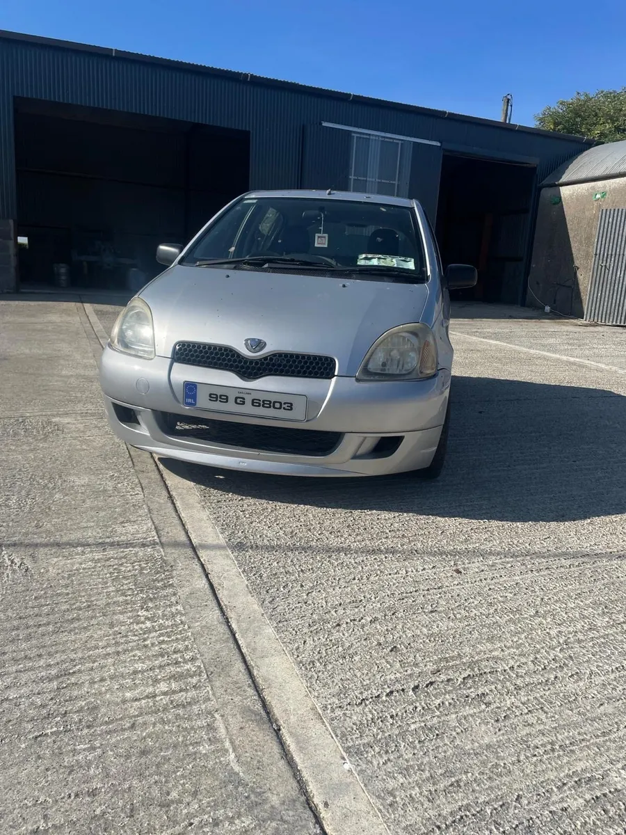 Toyota Yaris - Image 2