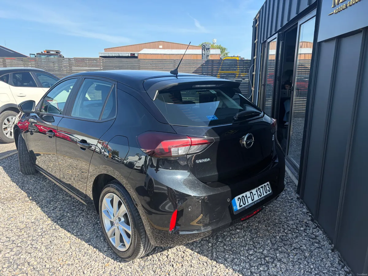 Opel Corsa 1.2 Manual SC Premium - Image 2