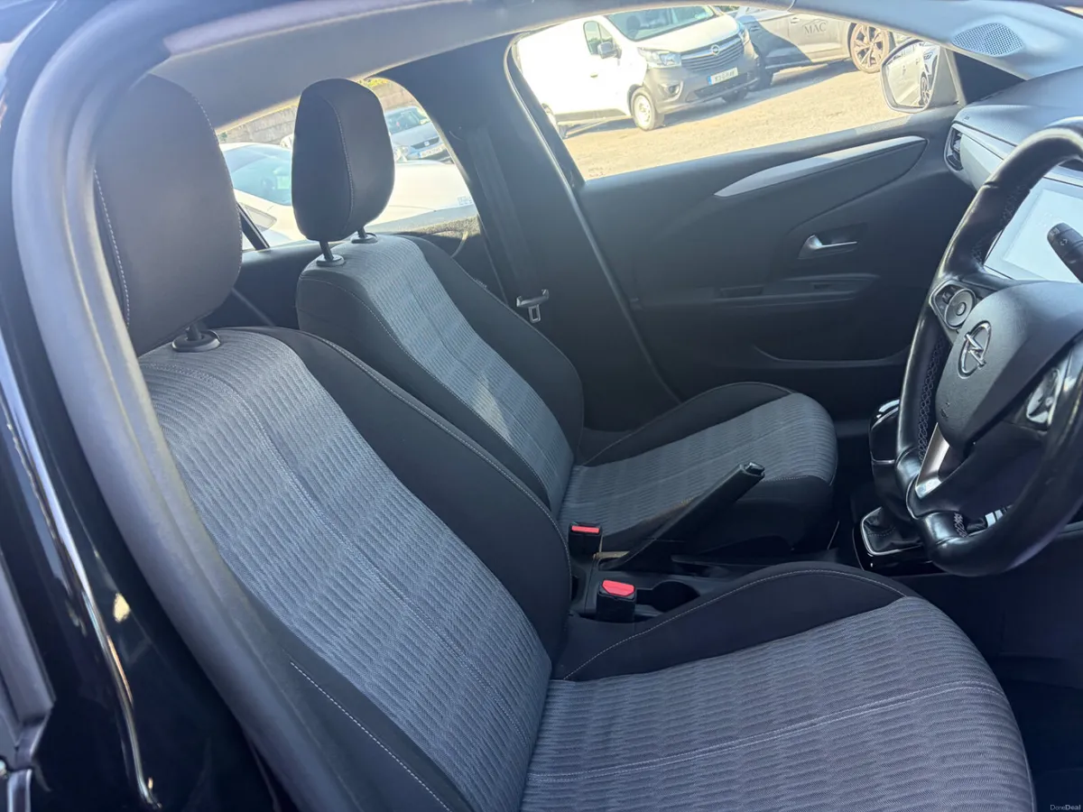 Opel Corsa 1.2 Manual SC Premium - Image 4