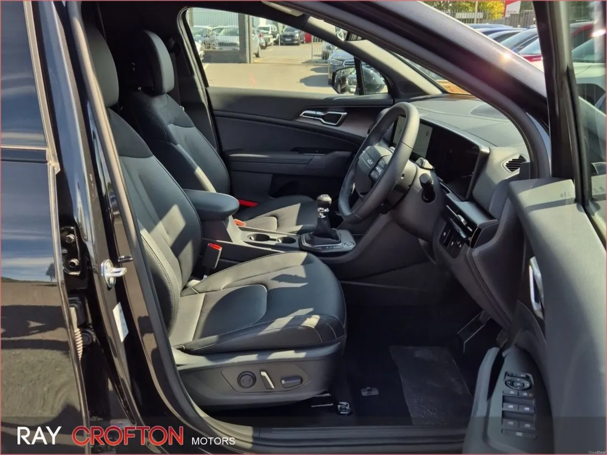 Kia Sportage K3 Diesel MHEV Black Edition Commerci - Image 4