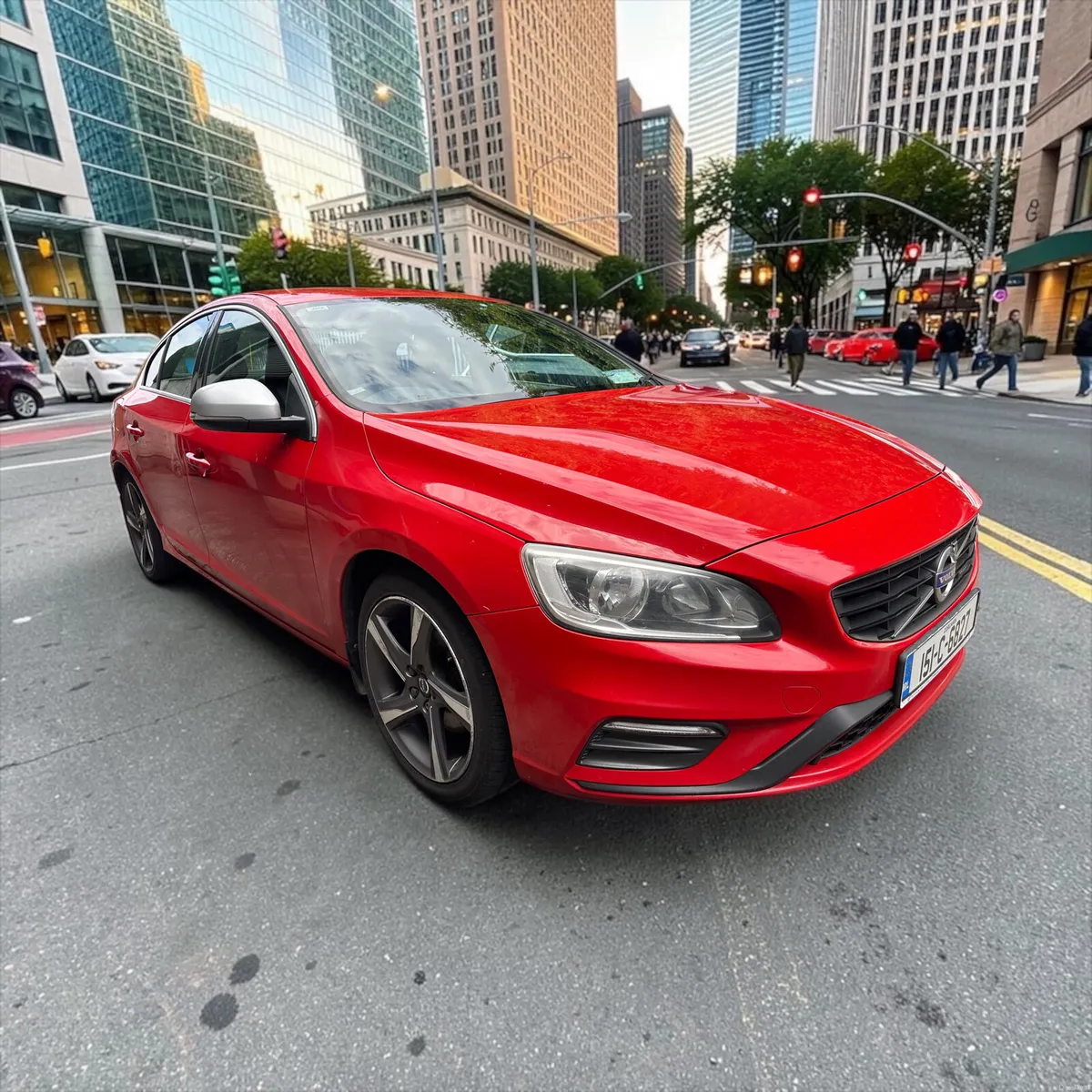 2015 Volvo S60 D2 (115hp) R-Design - Image 3