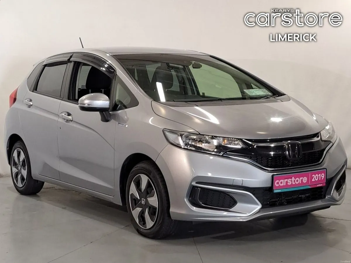 Honda Fit FIT DAA-GP5 - Image 1
