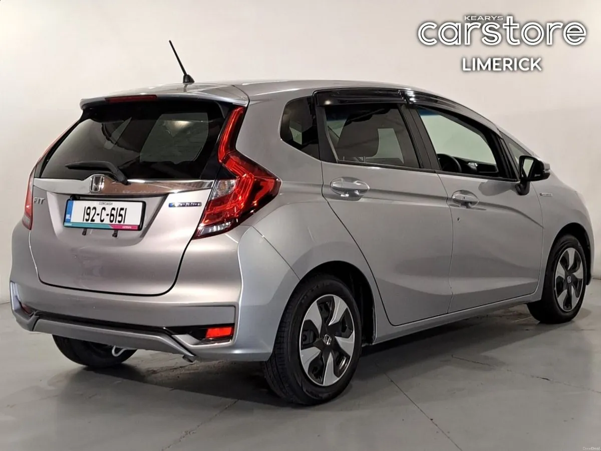 Honda Fit FIT DAA-GP5 - Image 3
