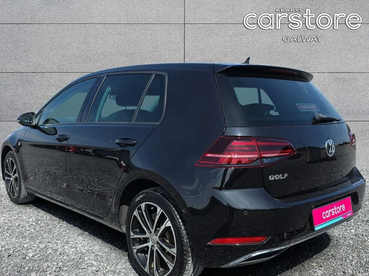 Volkswagen Golf TSI Comfort Line Tech Edition - Image 5