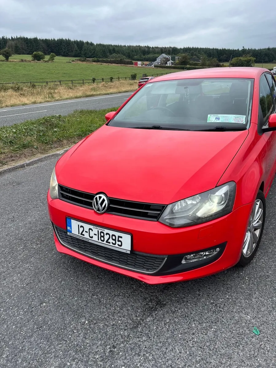 2012 Volkswagen Polo Red - Image 1