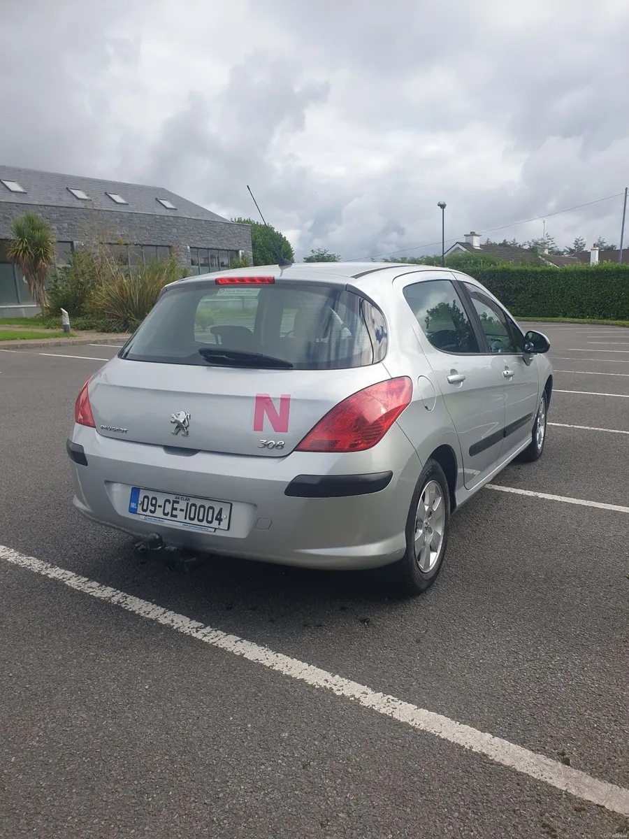 Peugeot 308 2009 - Image 4