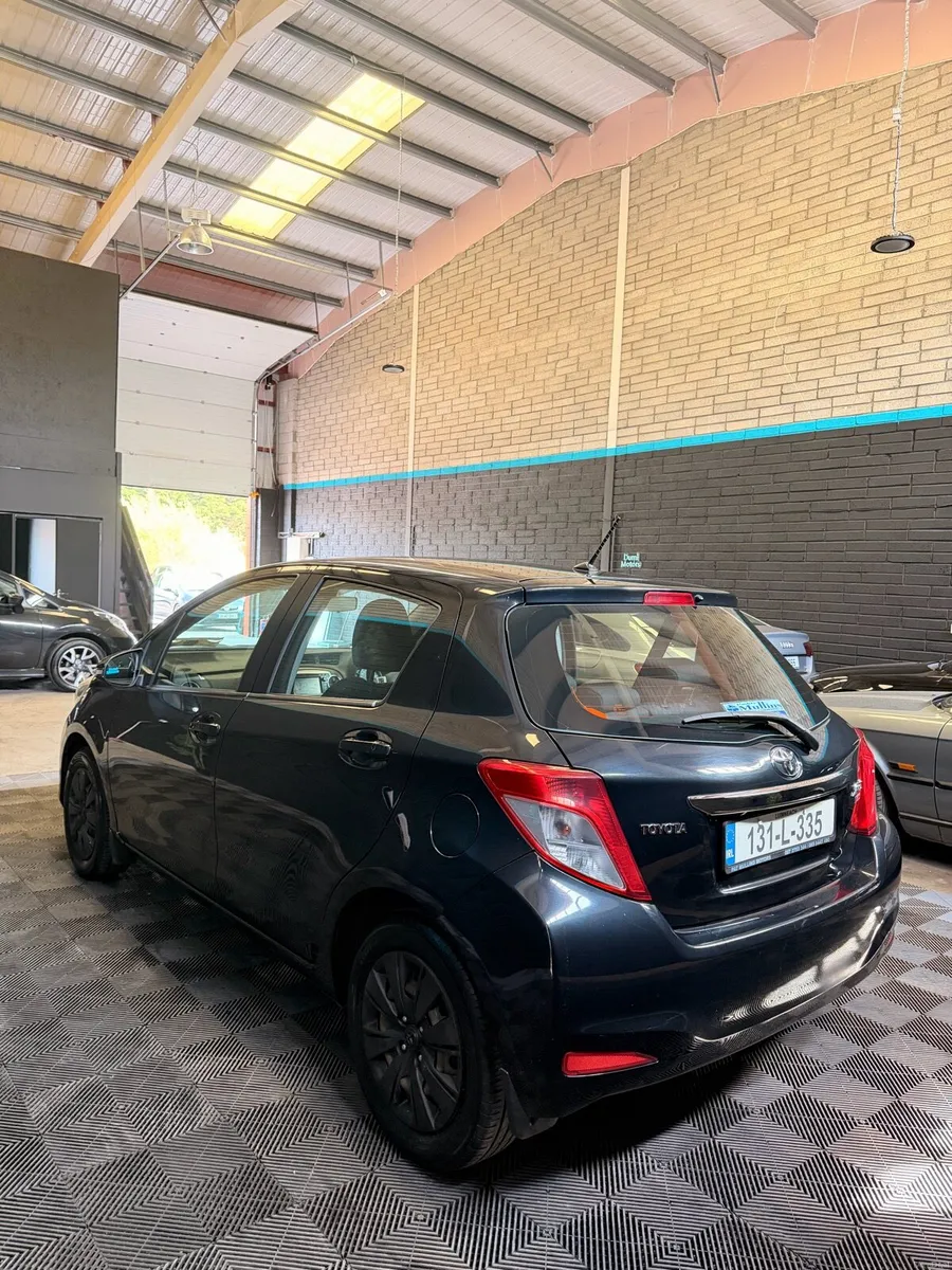 Toyota Yaris 1.0 Luna - Image 4