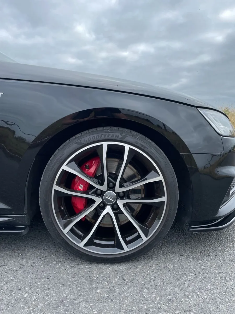 Audi S4 2017 - Image 5