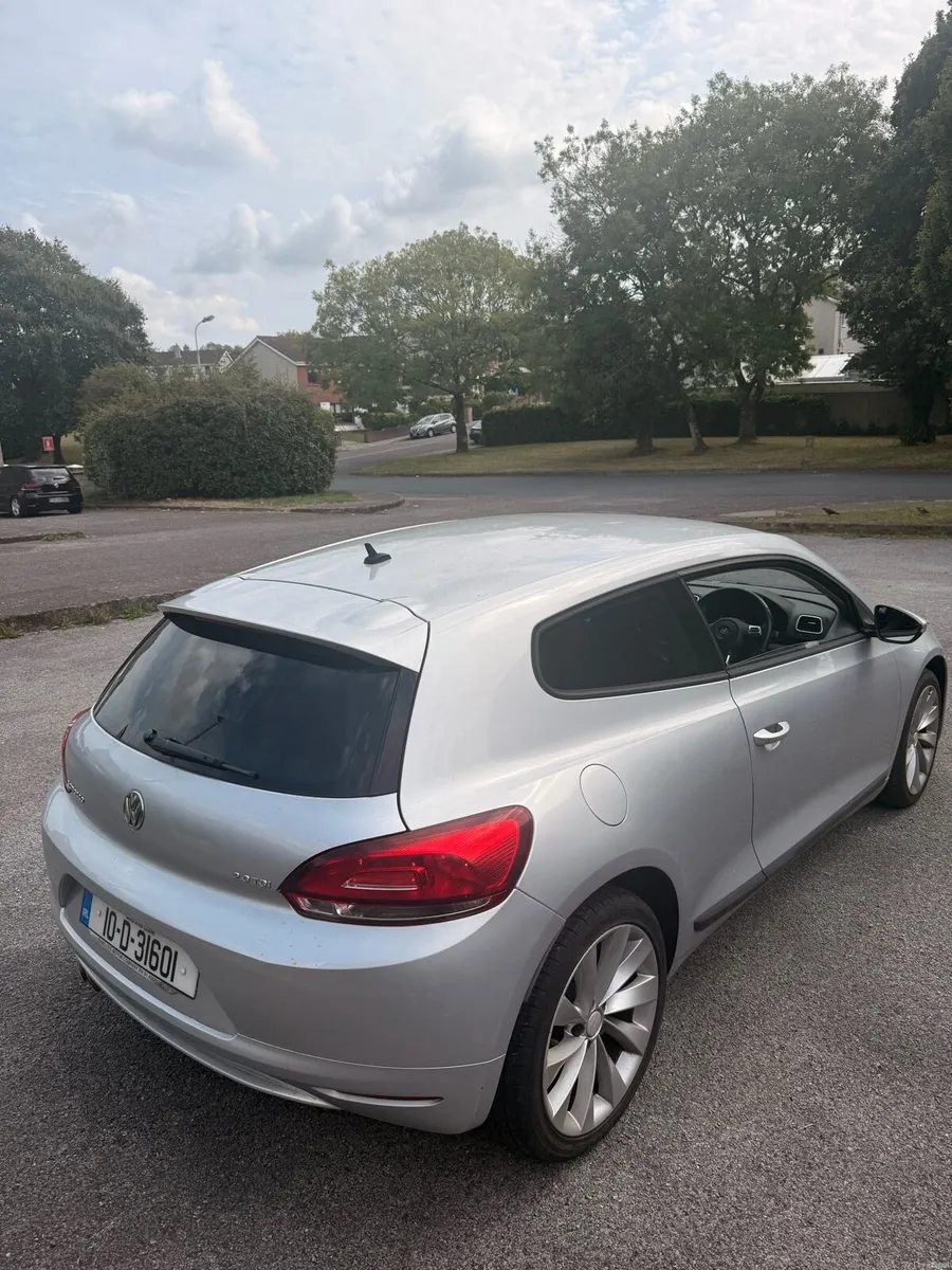 Volswagen Scirocco 2.0 tdi - Image 5