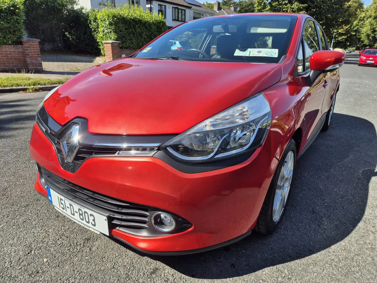 Stunning Renault Clio 2015 Very Low Milage - Image 1