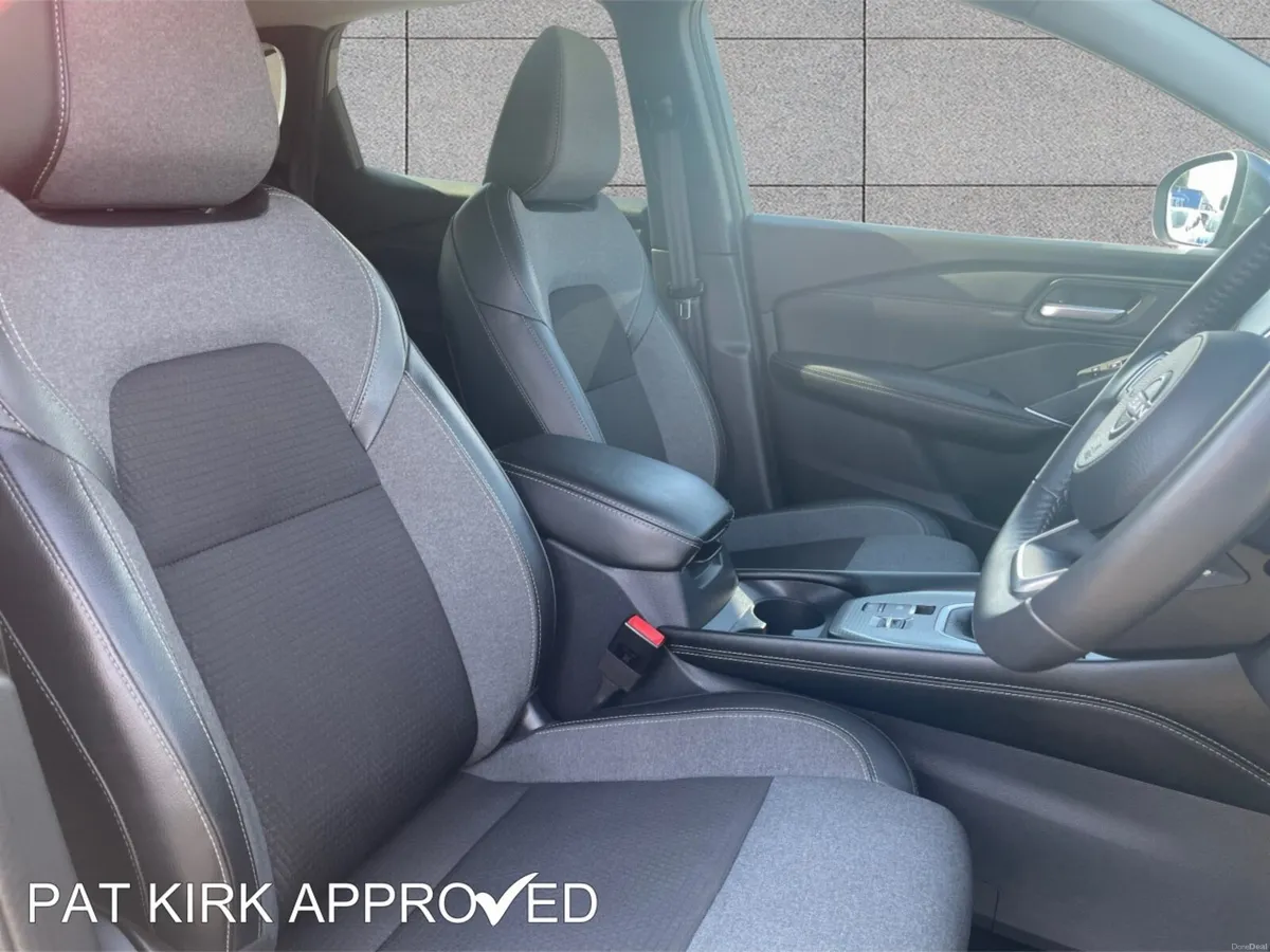 Nissan Qashqai Hatchback N-Connecta - Image 6