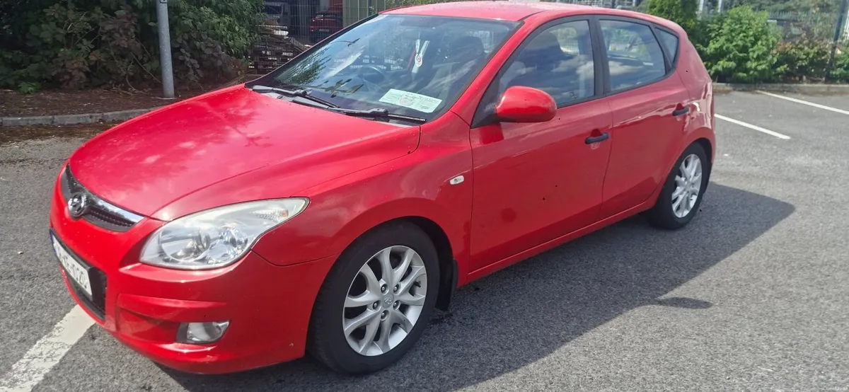 Hyundai i30 2008 - Image 1