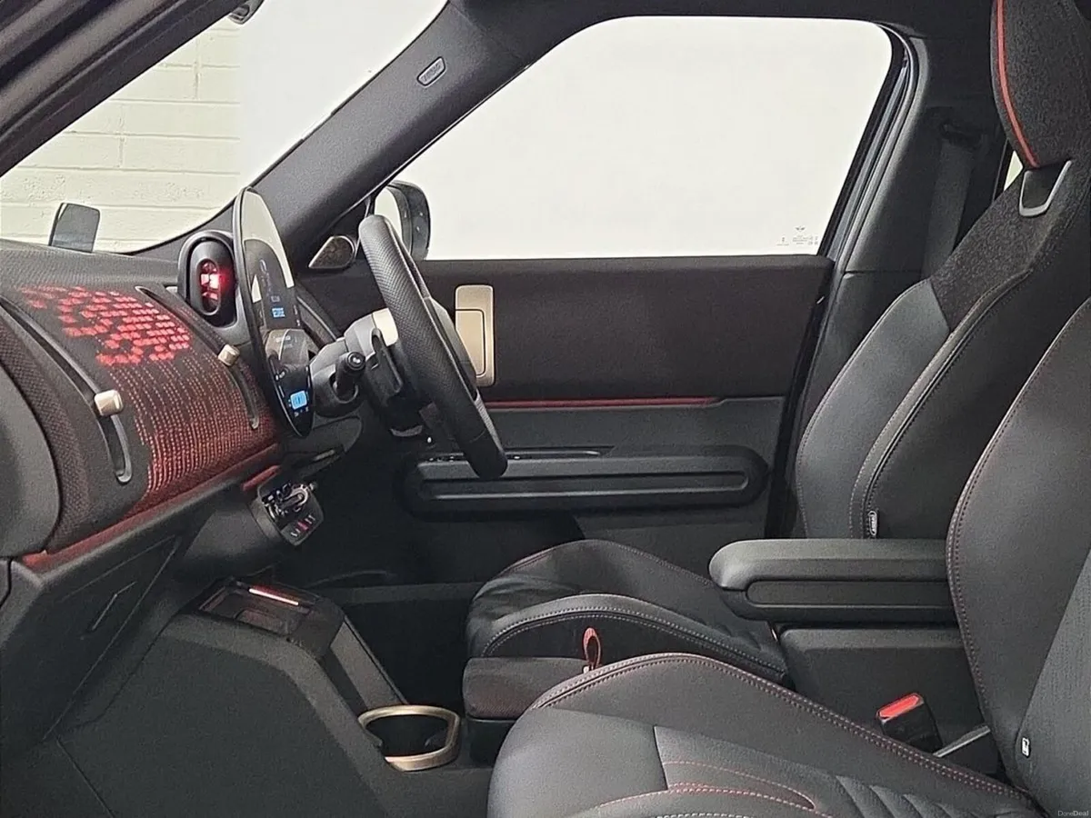 Mini Countryman C - Image 6