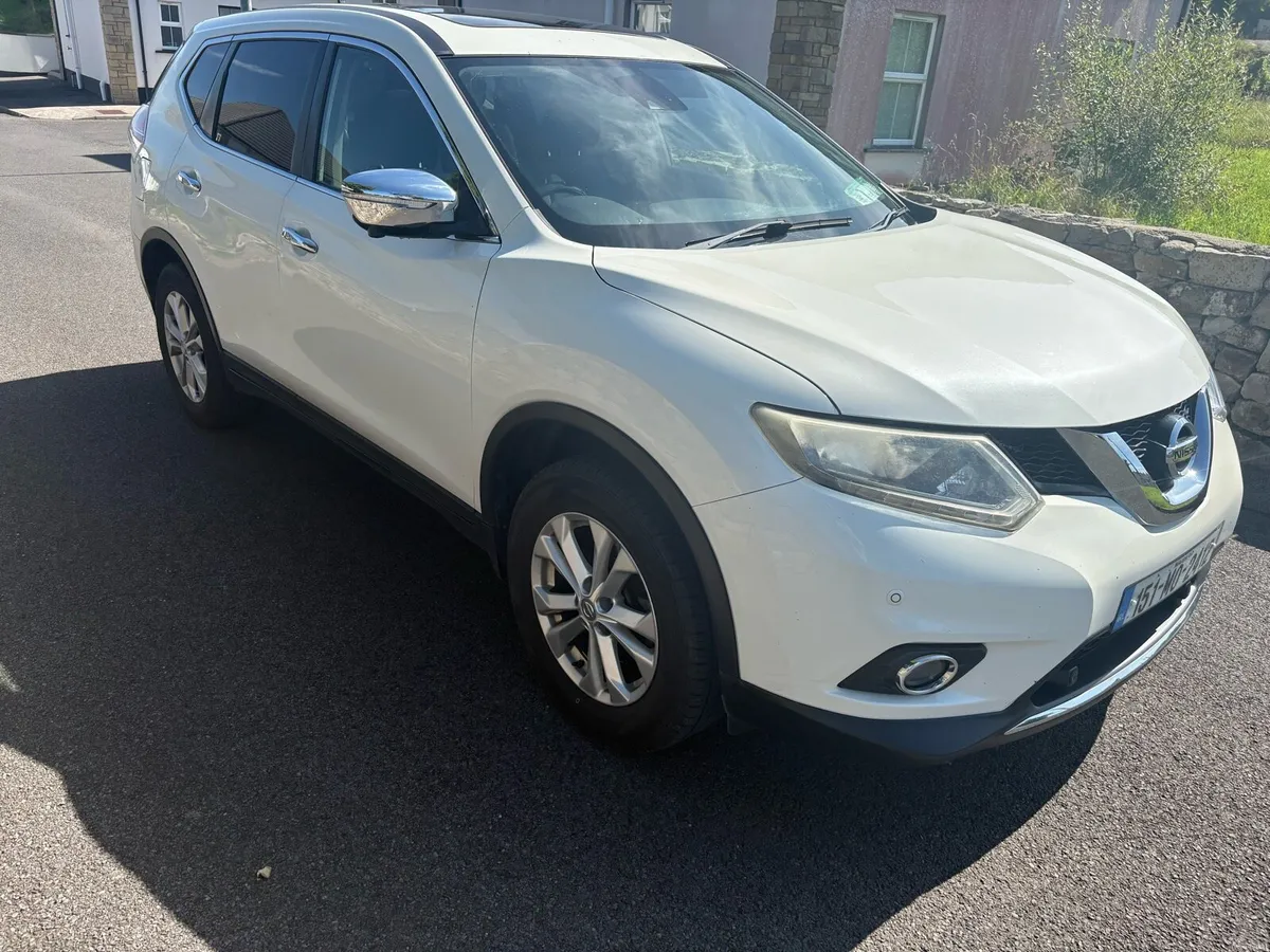 2015 Nissan X Trail 1.6 7 Seater - Image 1