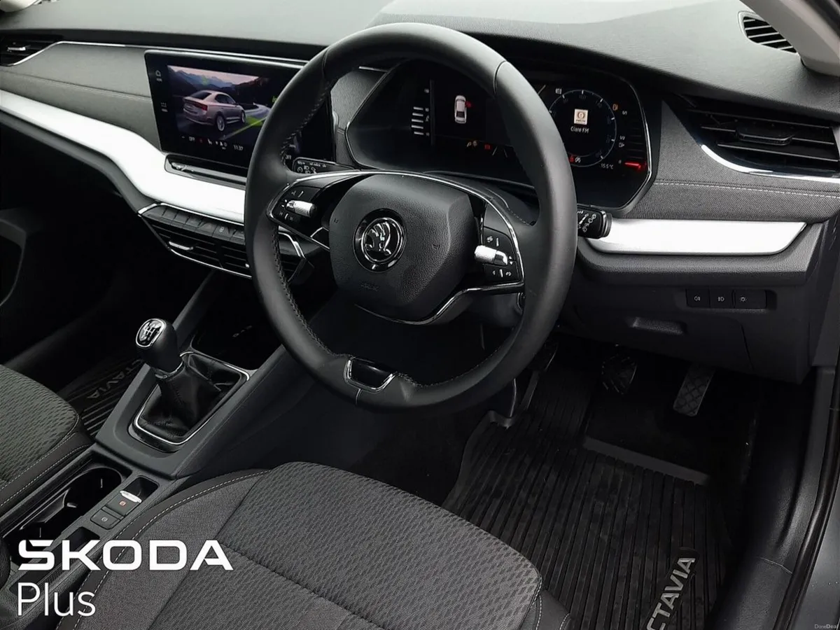Skoda Octavia **FLASH SALE****HEATED SEATS** STYLE - Image 5