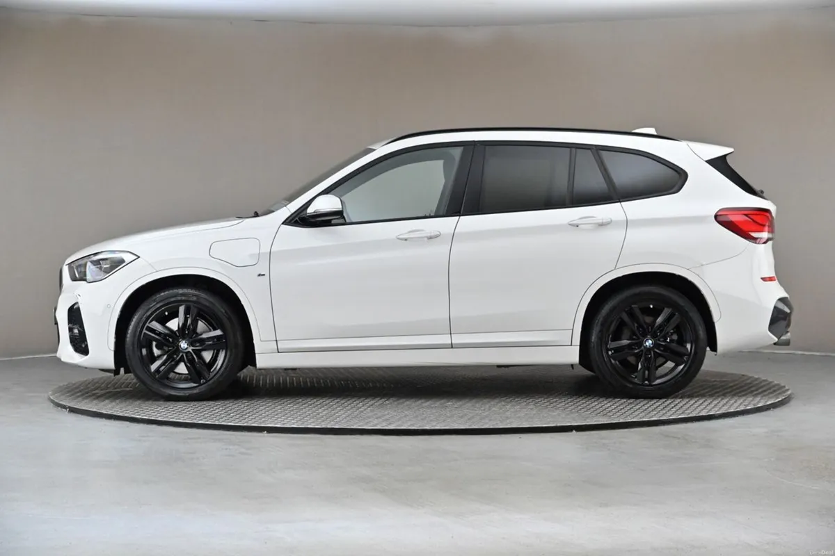 BMW X1 xDrive25e M Sport Auto - Image 5