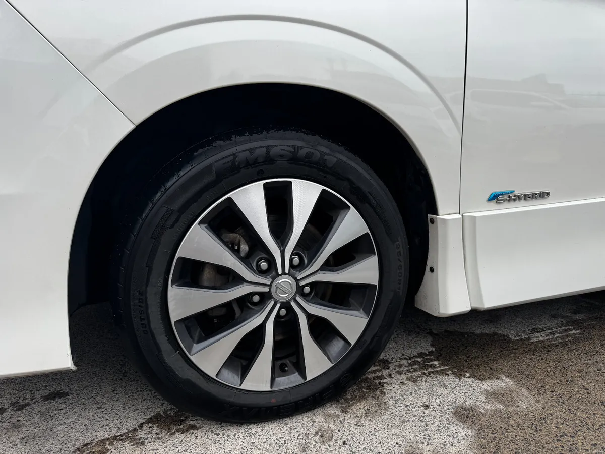 Nissan Serena 2018 - Image 4