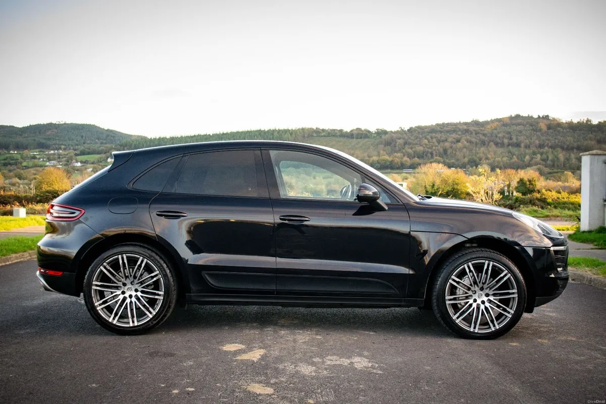 2014 Porsche Macan S 3.0D  4x4 High Spec - Image 4
