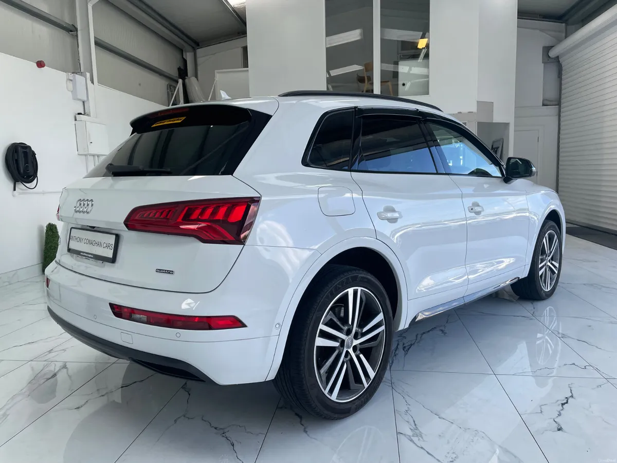2019 Audi Q5 Quattro S-Line Factory Black Edition - Image 4